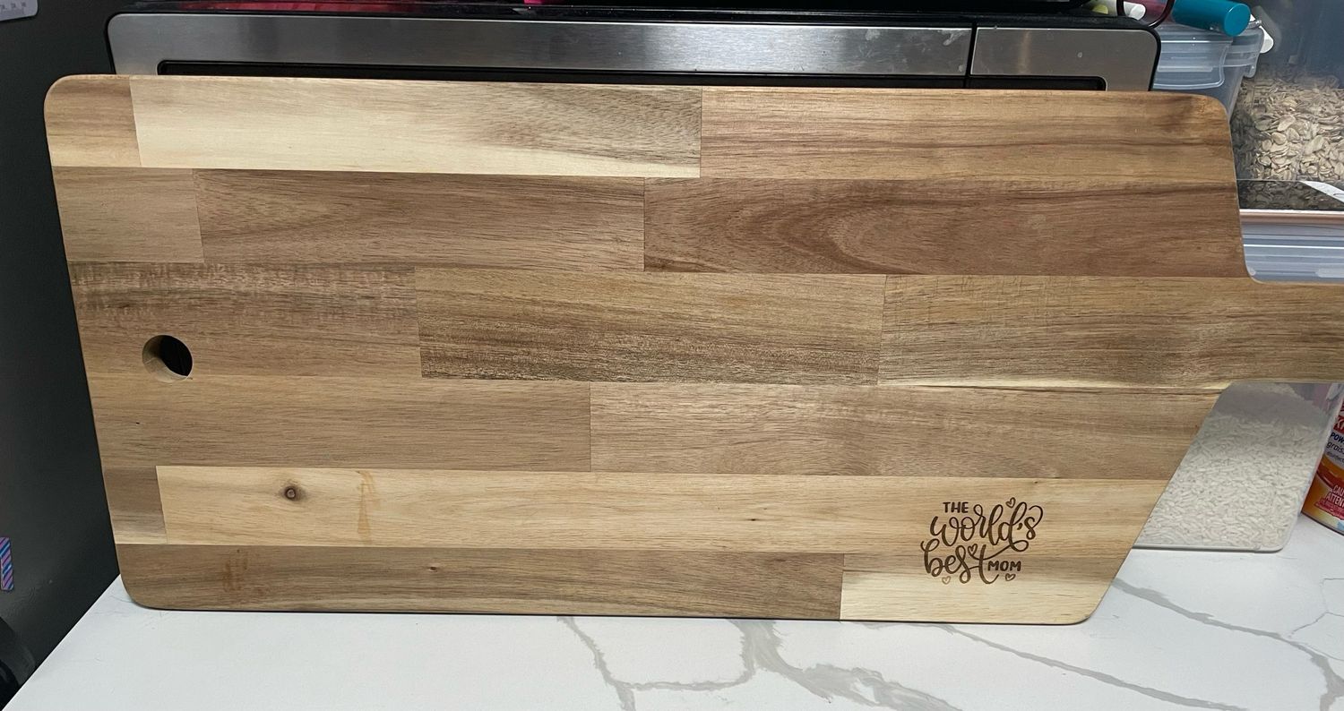 World&#39;s Best Mom Charcuterie Board