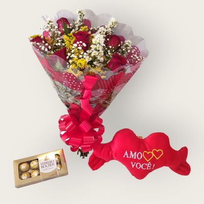 Buquê de 6 Rosas + Ferrero Rocher + Coração