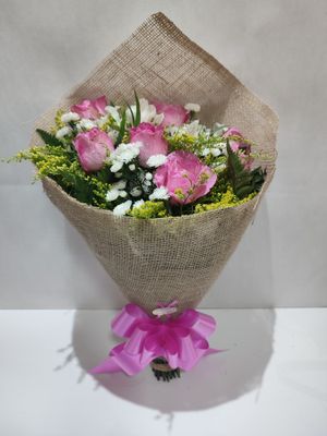 Sorriso de Rosas cor de Rosa