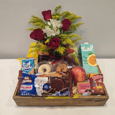 Bandeja de Café Especial com Rosas