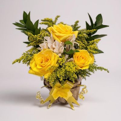 Arranjo de Rosas Amarelas