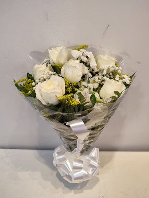 Buquê de 06 Rosas Brancas
