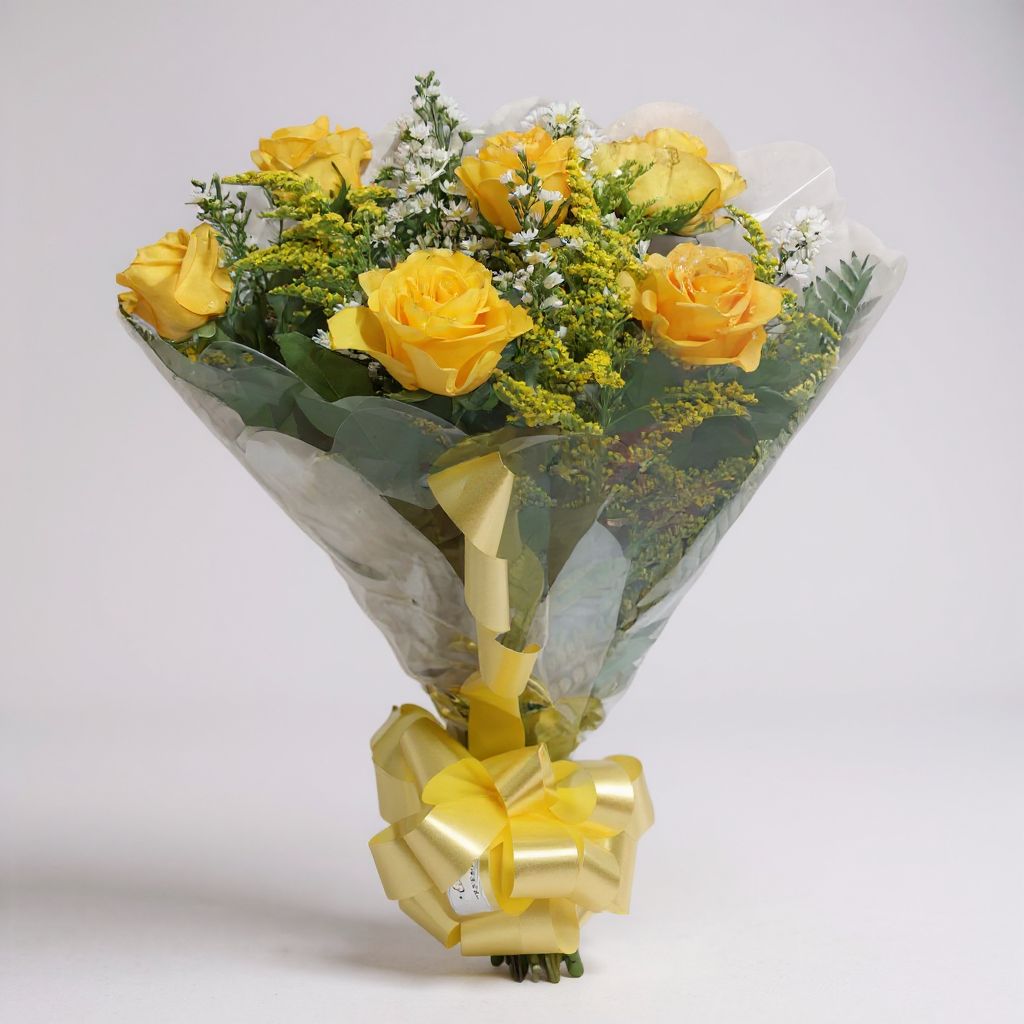 Buquê de 06 Rosas Amarelas