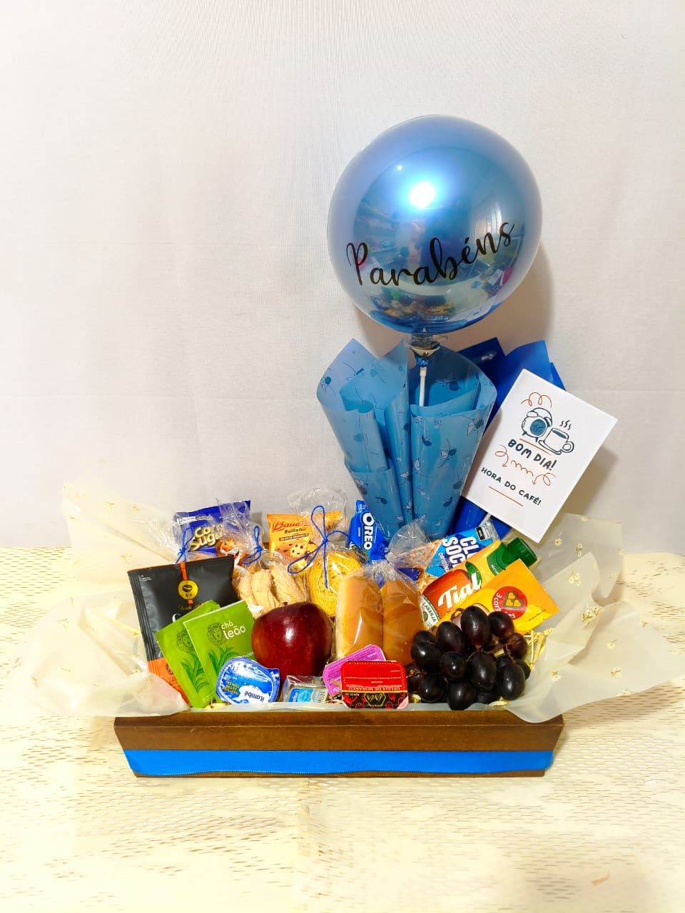 Cesta de Café Tradicional + Balão Parabéns