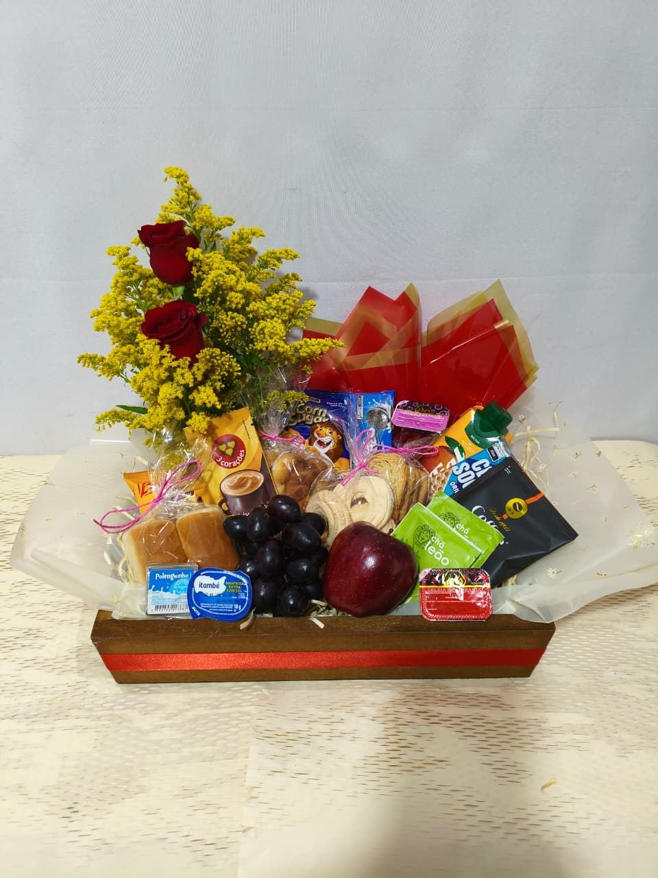 Cesta de Café Tradicional Vermelha