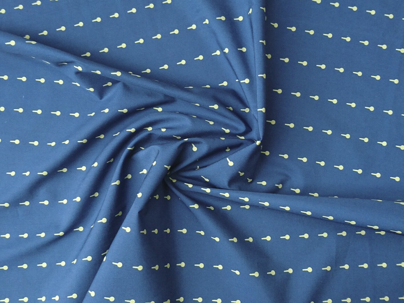 Popeline, Meterware, Baumwollstoff, Motiv Griffel, dunkelblau-grün, 145cm breit, Bioqualität