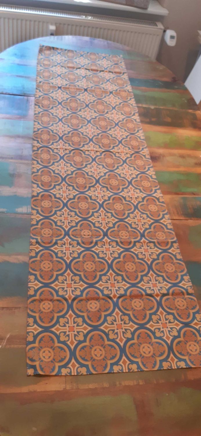 Tischläufer, 40x144cm, Baumwollstoff, Muster "Herrenhaus", dunkelblau-braun