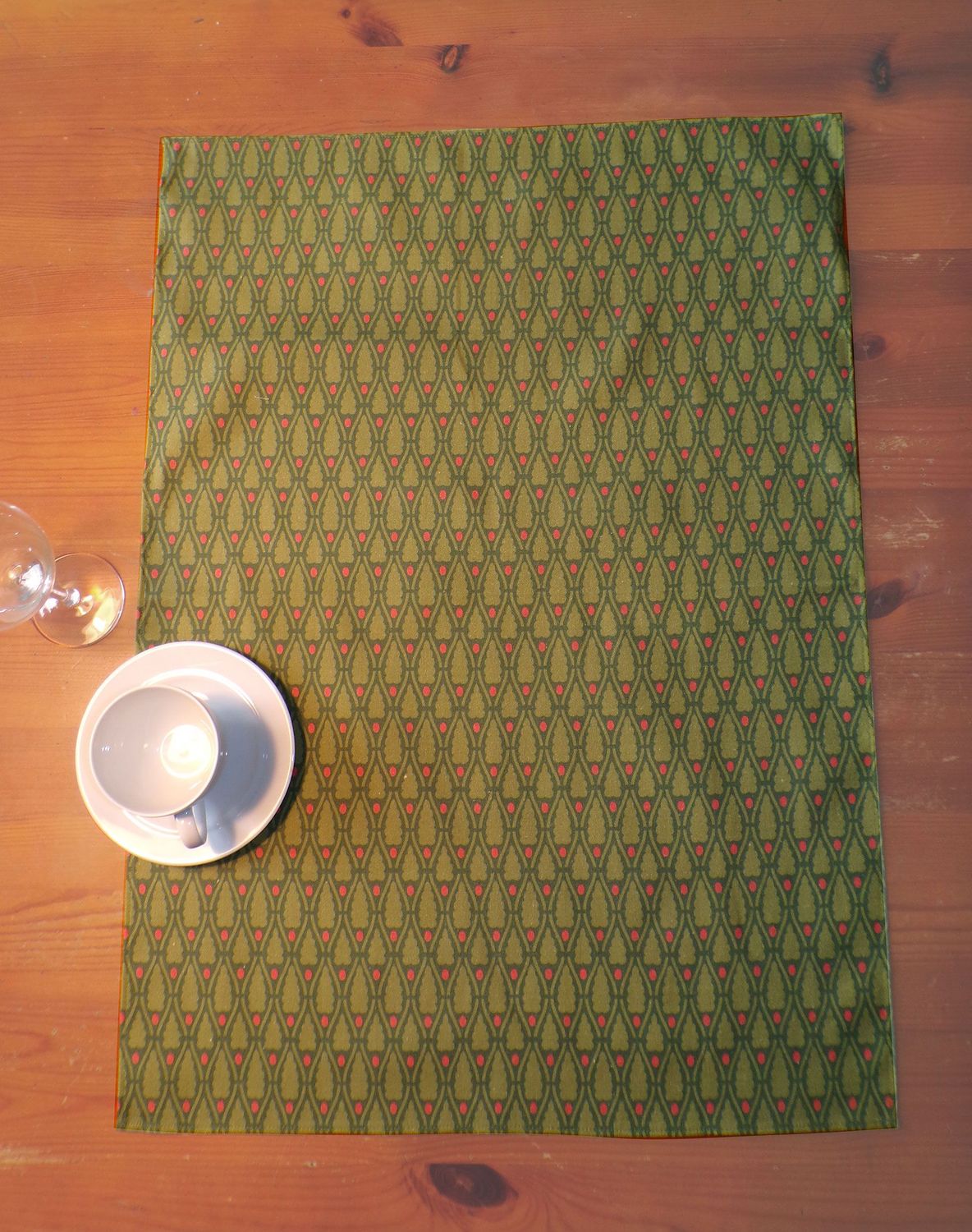 Geschirrtuch, 50x70cm, Baumwolle, dunkelgrün mit grünen Bäumchen