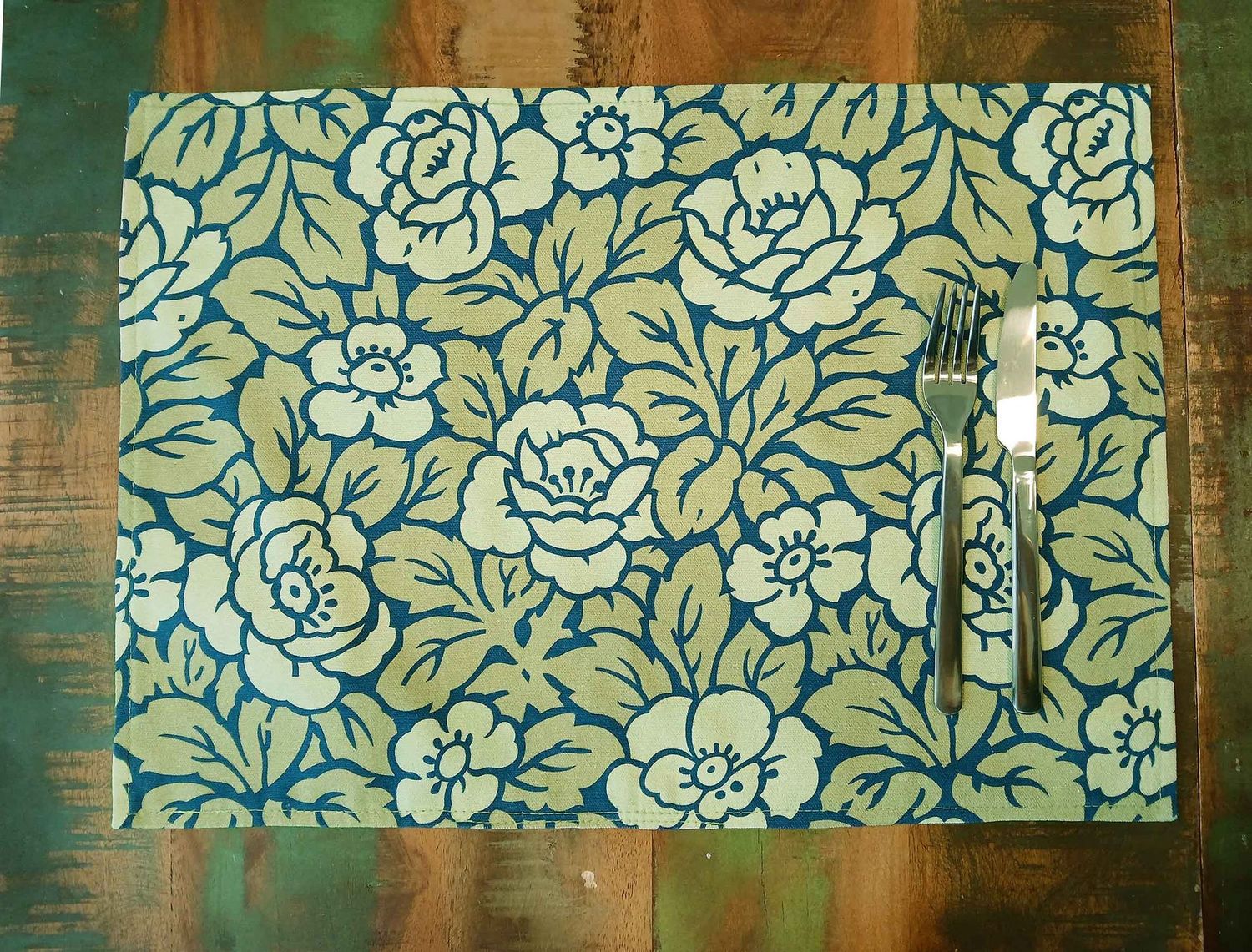 Platzset / Tischset,  Rosenmuster, 50x35cm, zum Wenden, Baumwollstoff. grün/hellgrün