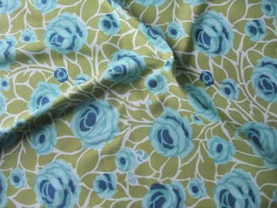 Halbpanama, Meterware, Baumwollstoff, weiß-grün-Blautöne, Rosen, Landhausstil, Muster Halbpanama, Meterware, Baumwollstoff, weiß-grün-Blautöne, Rosen, Landhausstil, Muster "Weg zum Turm"