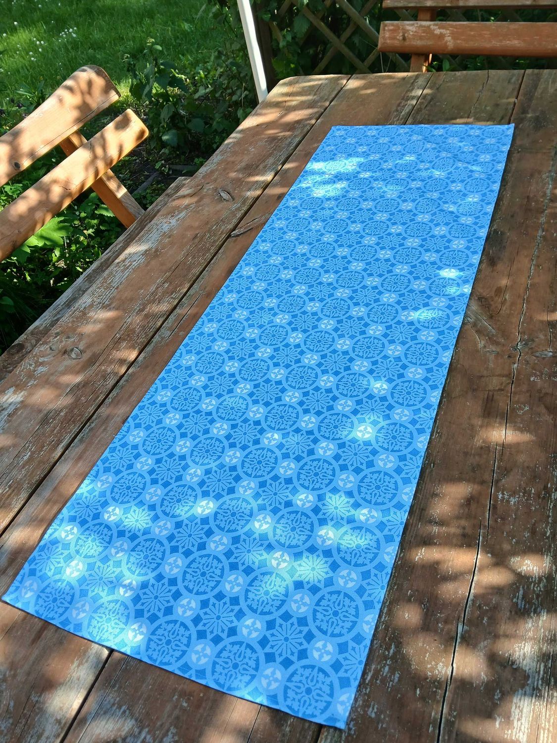 Tischläufer,  weiß-jeansblau-blau, 40x120cm, "Schnee 3"