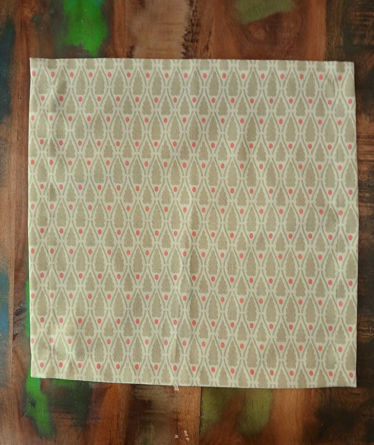 Stoffserviette, 40x40cm, 100% Baumwolle, Hellgrün mit grünen Bäumchen und hellroten Punkten, kleines Tischdeckchen, Weihnachten