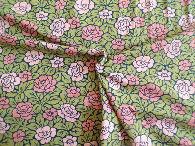 Bio-Jersey, Meterware, mit 5% Elastan, Rosen, grün/ hellrosa/lachs, Kinderkleidung Bio-Jersey, Meterware, mit 5% Elastan, Rosen, grün/ hellrosa/lachs, Kinderkleidung