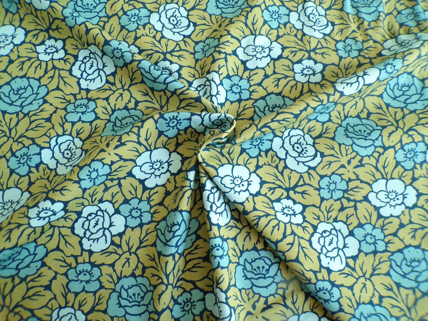 Bio-Jersey, Meterware, mit 5% Elastan, Rosen, grün/ blassblau/aqua, Kinderkleidung