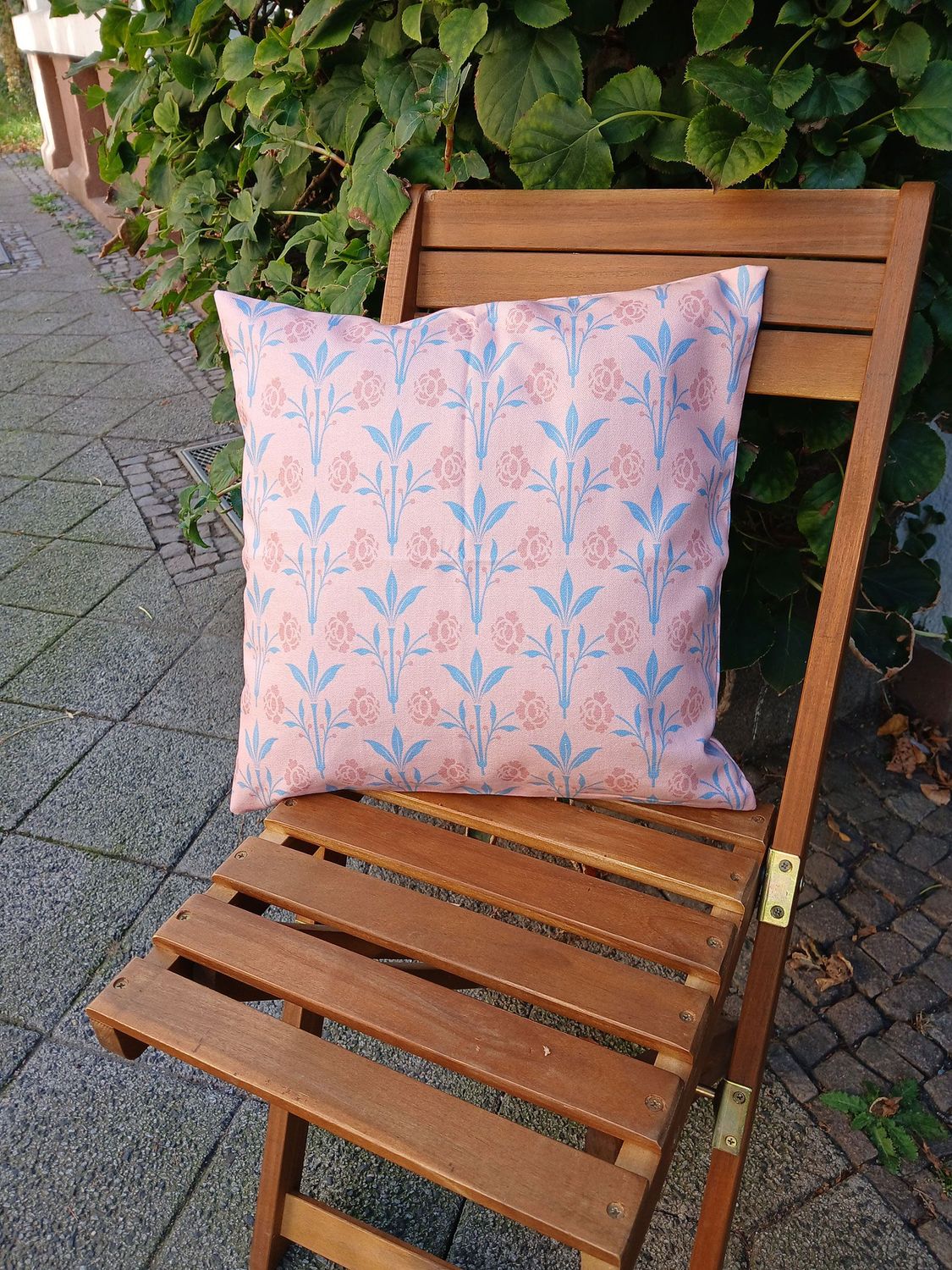 Kissenhülle, 40 x 40cm, Motiv Kissenhülle, 40 x 40cm, Motiv "Erker", Farbstellung "Hortensie" (Altrosa), blaugrün, altrosa