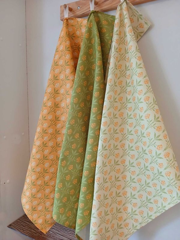 Geschirrtuch, 50x70cm, Baumwolle, Motiv  Geschirrtuch, 50x70cm, Baumwolle, Motiv "Erker", drei Farbstellungen