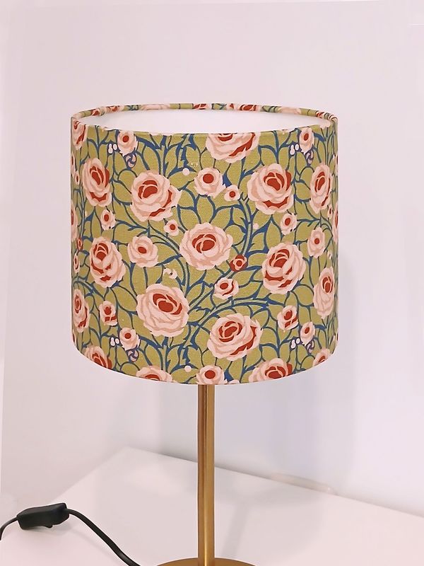 Lampenschirm, Rosen, navy-Rottöne-grün, 20cm Durchmesser, zylindrisch, Muster Lampenschirm, Rosen, navy-Rottöne-grün, 20cm Durchmesser, zylindrisch, Muster "Weg zum Turm", 16cm hoch, Tischlampe