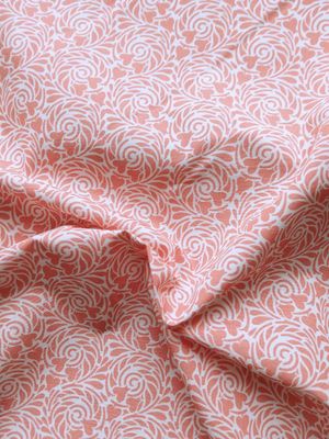 Popeline, Meterware, Baumwollstoff, Motiv Rabenwiese, lachsfarbig, bio, weißer Grundton, GOTS, Blusenstoff, Hemdenstoff, Webware, Futterstoff, Trachten, Dirndl, Patchworkstoff Popeline, Meterware, Baumwollstoff, Motiv Rabenwiese, lachsfarbig, bio, weißer Grundton, GOTS, Blusenstoff, Hemdenstoff, Webware, Futterstoff, Trachten, Dirndl, Patchworkstoff