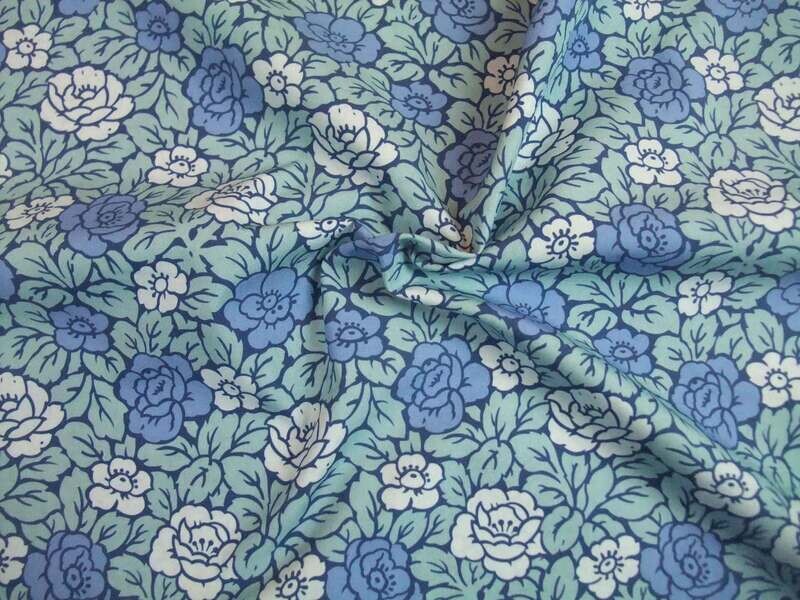 Popeline, Meterware, Baumwollstoff, Rosenmuster, blau türkis, bio, GOTS, Blusenstoff, Hemdenstoff, Futterstoff, Webware, Trachten, Dirndl, Patchworkstoff , Grundton Navy