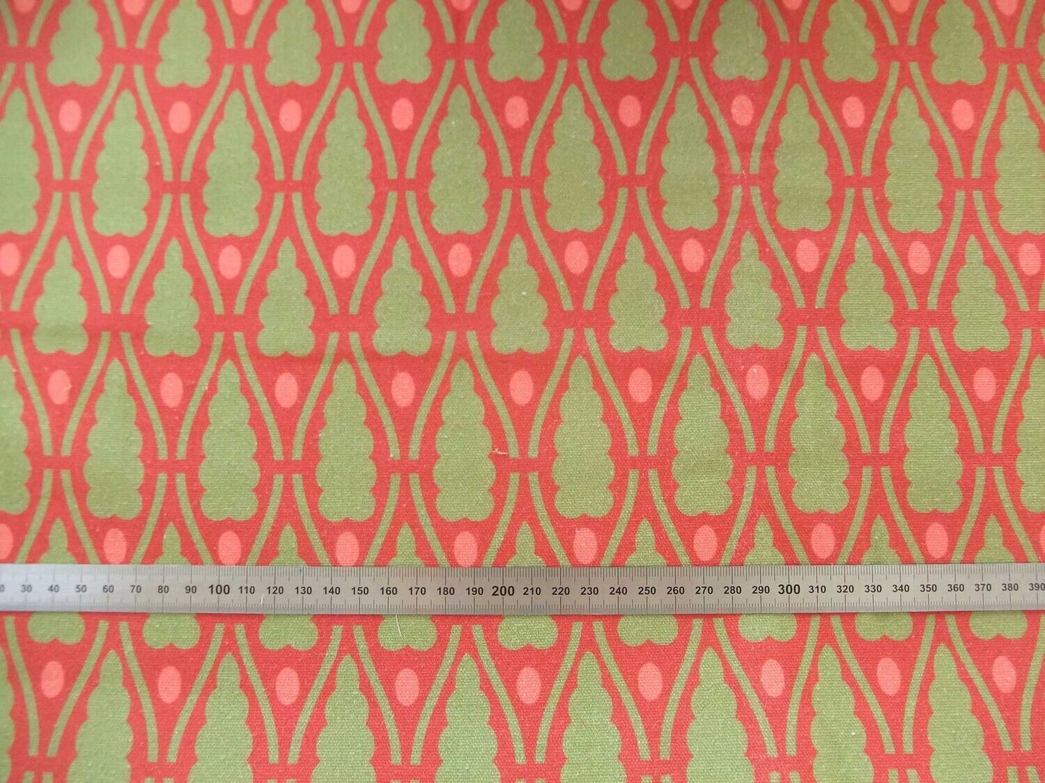 Meterware Halbpanama, Weihnachten, rot, 160cm breit, Baumwollstoff, grüne Bäumchen, für Tischdecken, Taschen, Kissen