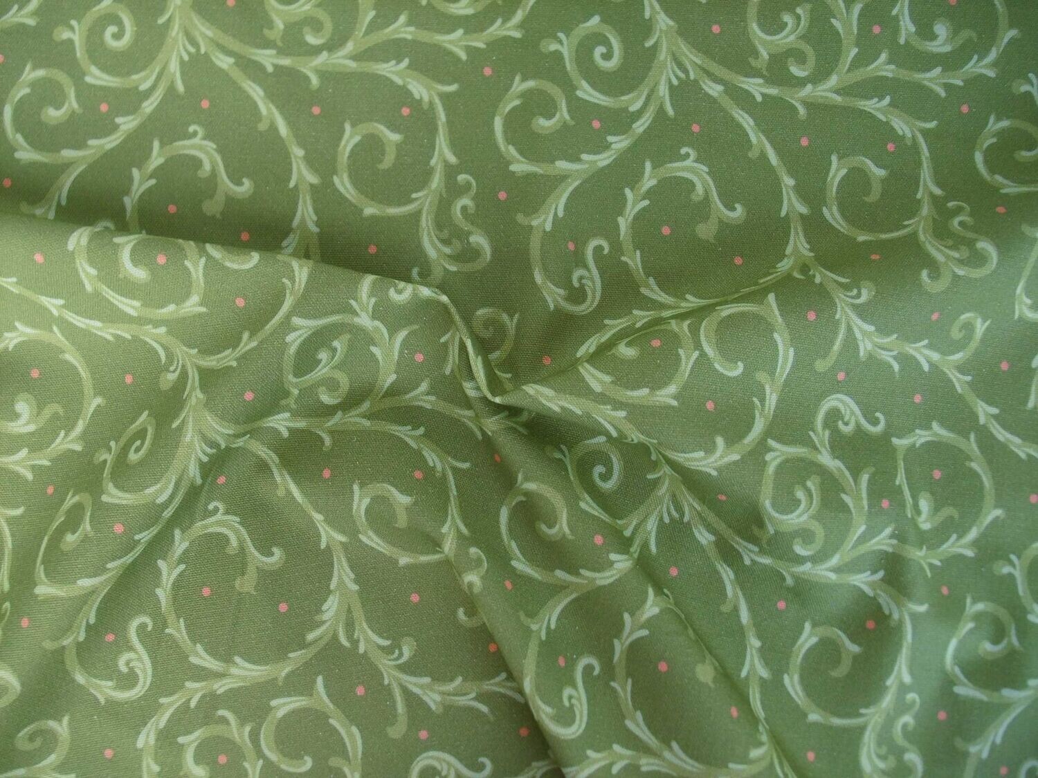 Meterware, Halbpanama, Motiv Meterware, Halbpanama, Motiv "Dornenhecke", Grüntöne mit hellroten Pünktchen, 200g/qm, Ranken, Baumwollstoff, Taschen, Tischdecke, Kissen, Hosen, Trachten