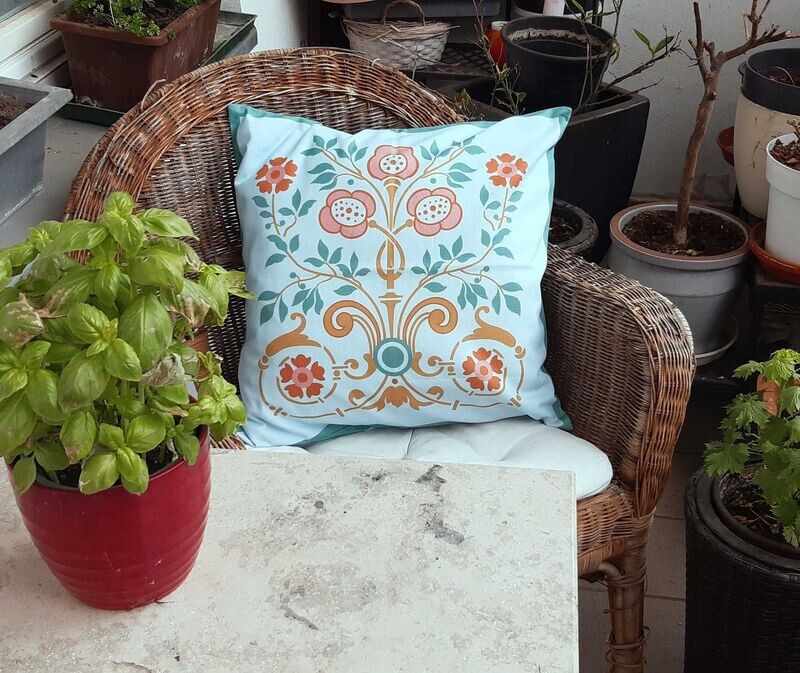 Kissenhülle, 50 x 50cm, Motiv Kissenhülle, 50 x 50cm, Motiv "Bauerngarten", Farbstellung Gartenteich (Hellblau)