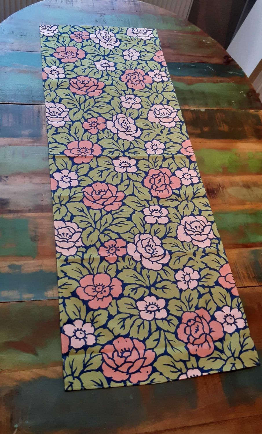 Tischläufer, 40x177cm, Baumwollstoff, Rosen, grün-rosa, zweifarbige Blüten, zwei Längen Tischläufer, 40x177cm, Baumwollstoff, Rosen, grün-rosa, zweifarbige Blüten, zwei Längen