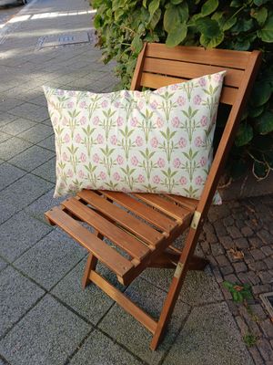 Kissenhülle, 60 x 40cm, Motiv "Erker", Farbstellung "Frühlingszauber" (Vanille/Hellgelb) mit grün und altrosa