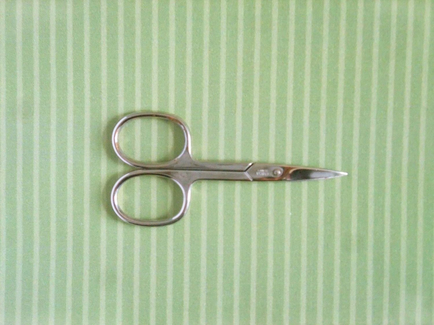 Bio-Jersey, Meterware, mit 5% Elastan, Streifen, hellgrün-grün, Kinderkleidung, Bio, GOTS, Hosen, Kleider