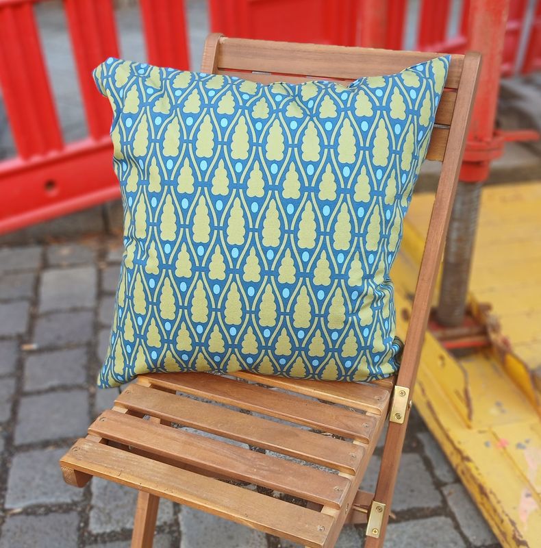 Kissenhülle, 50x50cm, mit Reißverschluß, Baumwollstoff, Bäume, navy-grün-blau, Jugendstil, dunkelblau Kissenhülle, 50x50cm, mit Reißverschluß, Baumwollstoff, Bäume, navy-grün-blau, Jugendstil, dunkelblau