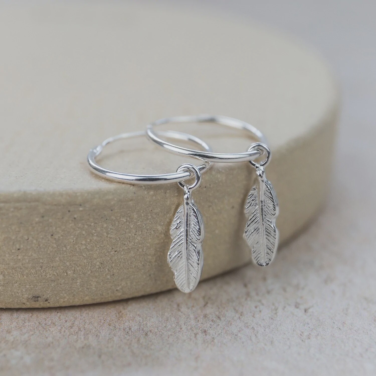 Feather hoops