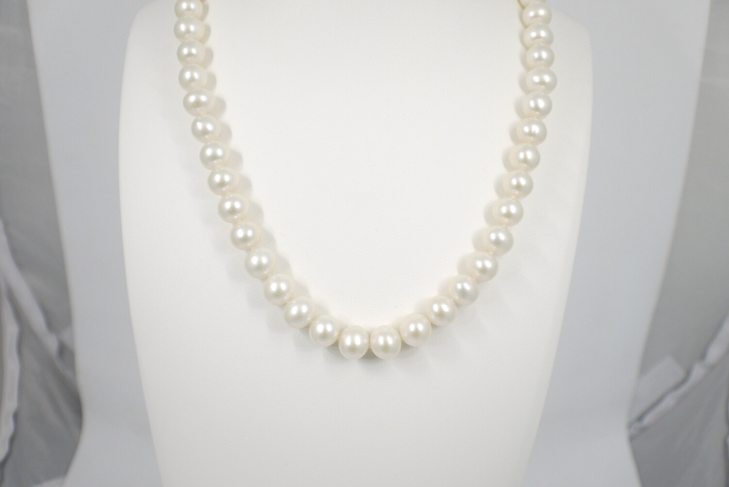 Row of pearls