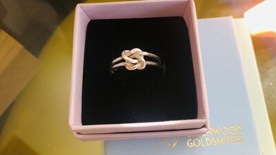 Double love knot ring