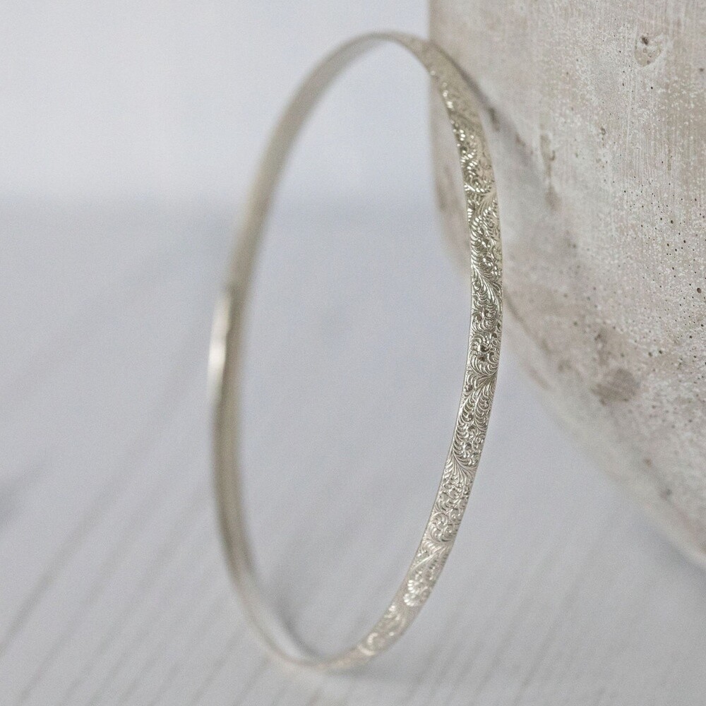 Lace bangle