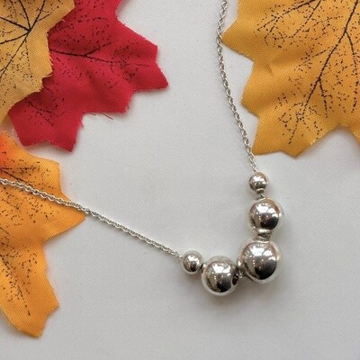 Ball necklace - large