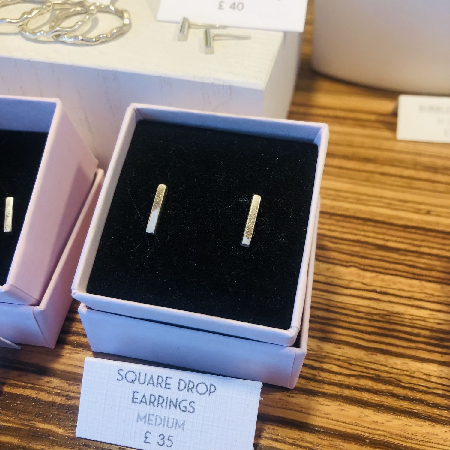 Bar drop studs in silver, Size: Long