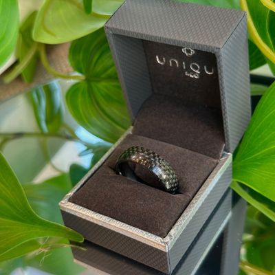 Checkerboard ring