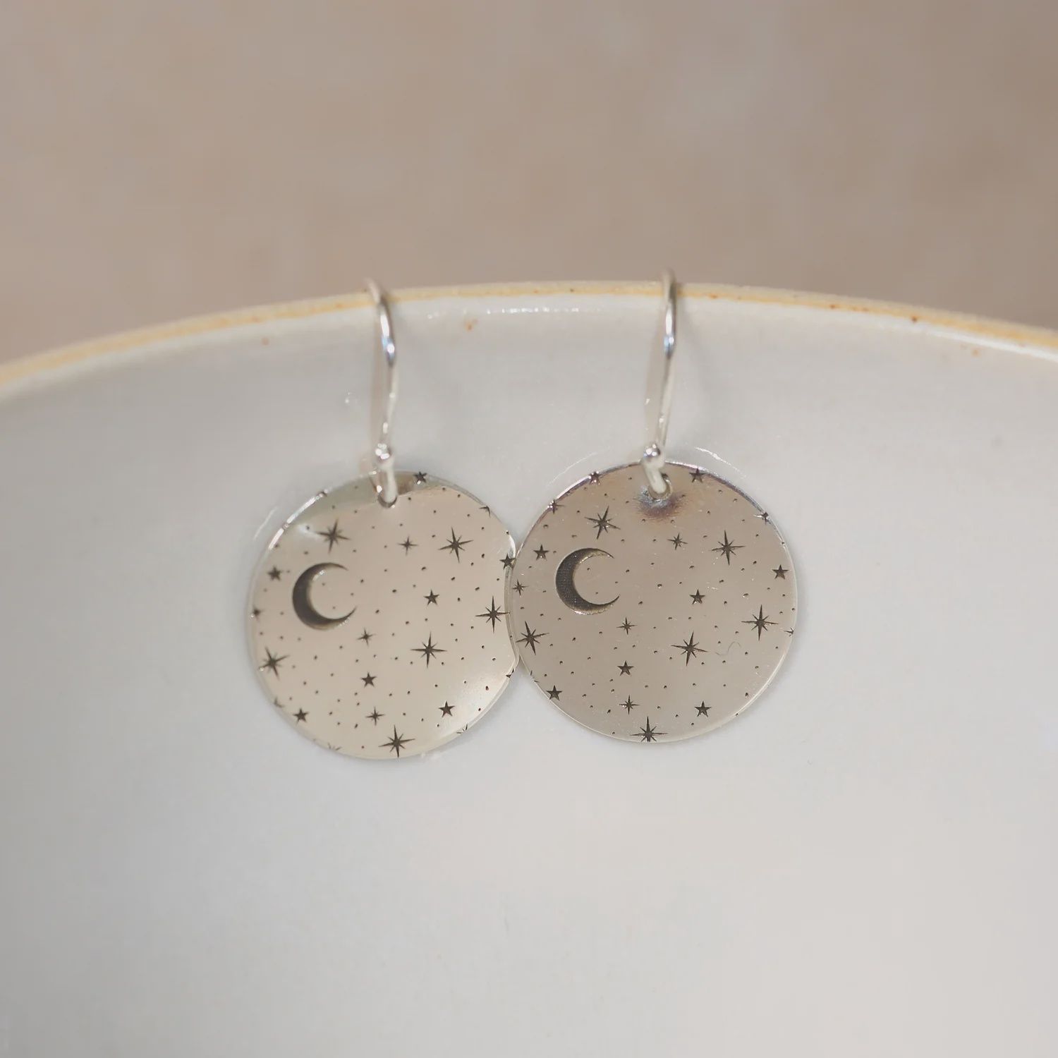 Starry night print disc earrings