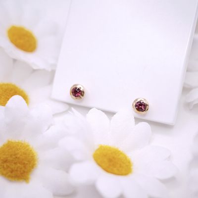 Juicy studs in red gold