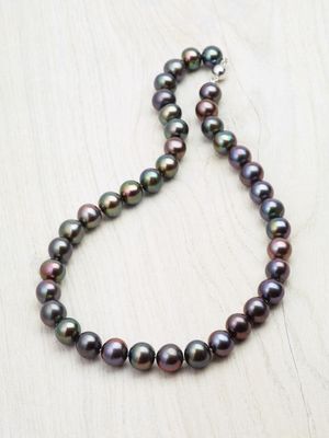 Row of pearls