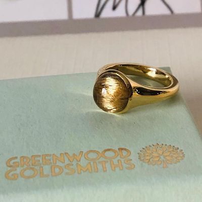 Golden  rutilated  ring