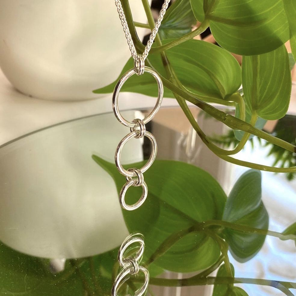 Our circles pendant