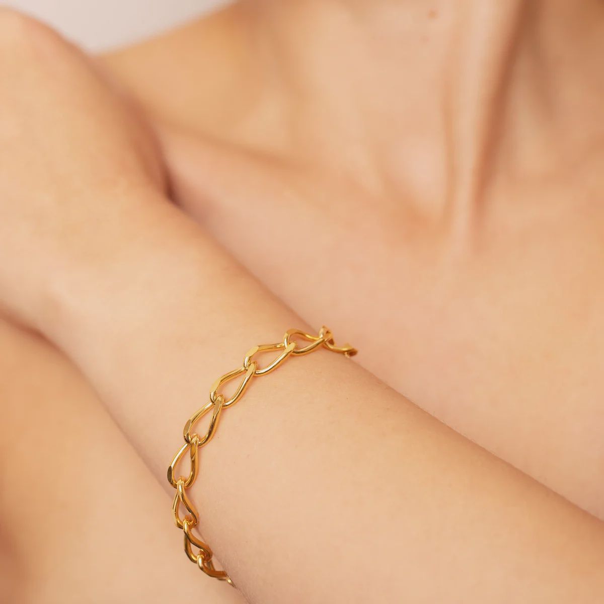 Vintage large link bracelet