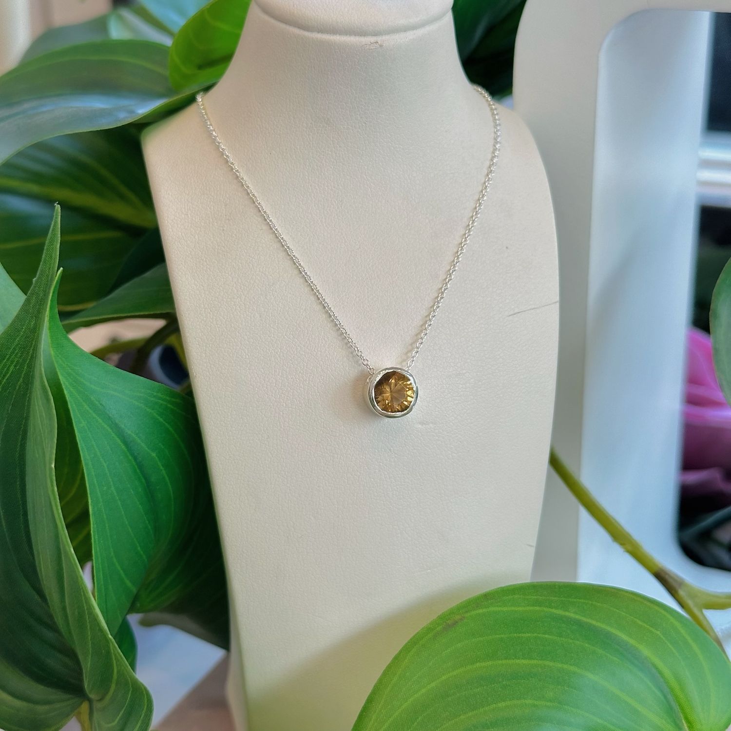 Citrine floating pendant in silver
