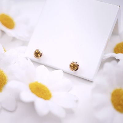 Juicy studs in red gold