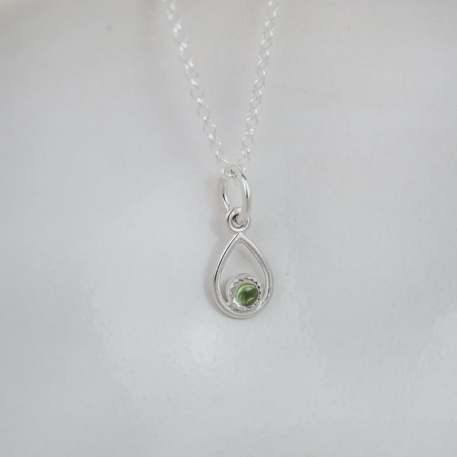 Teardrop pendant with semi precious stone, Stone: Peridot