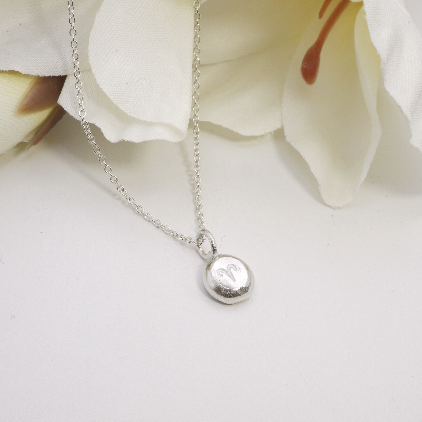 Zodiac nugget pendant, Symbol: Aries