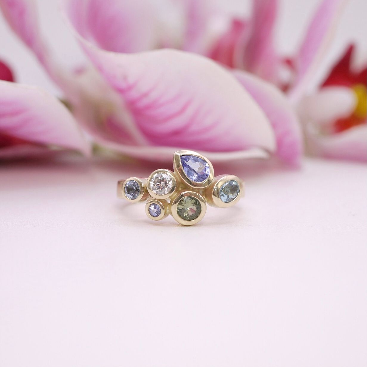 Enchanted ring in gold