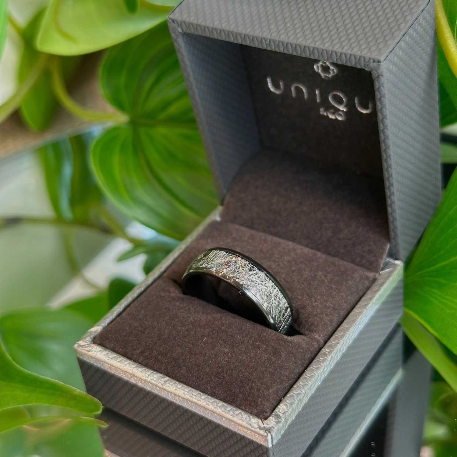 Zirconium ring with meteorite paper inlay, Size: 60 (S)