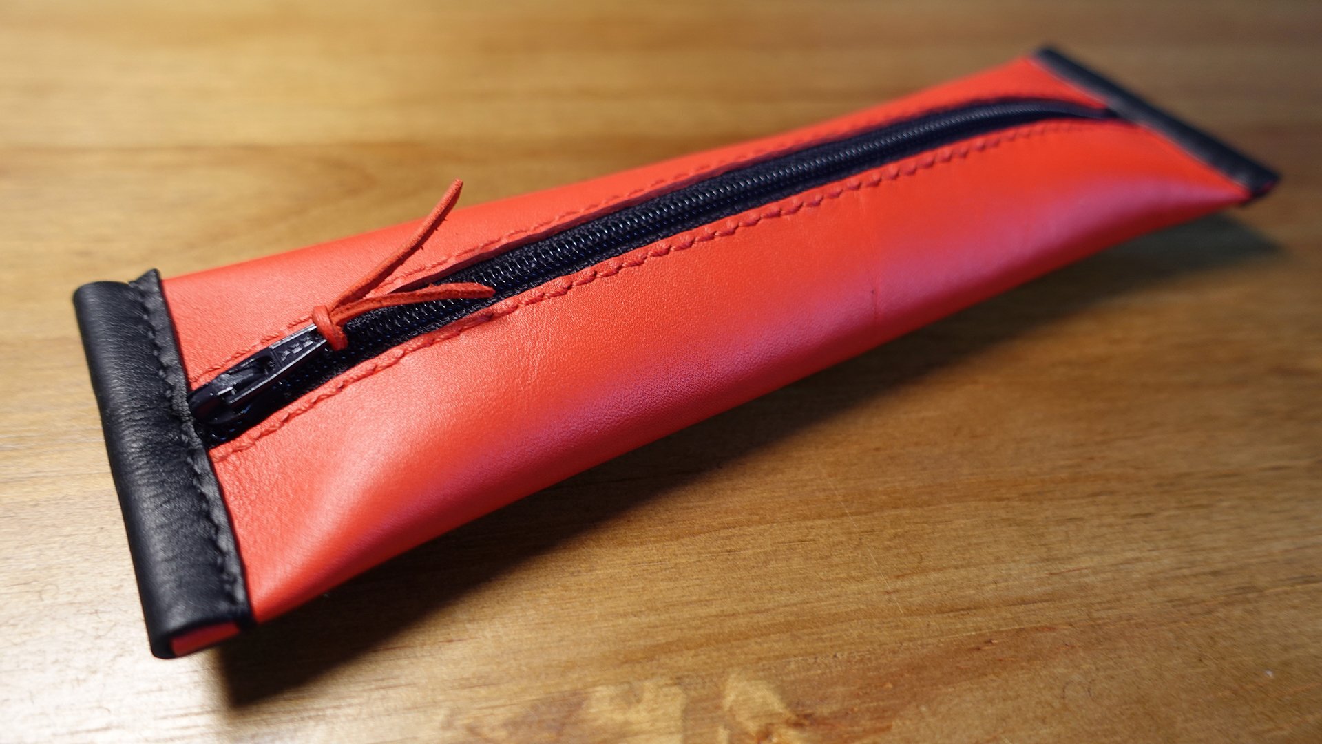 意大利優質牛皮製筆袋 (多色)  Leather Pencil Case  (Italian high-quality cowhide)Welcome to order